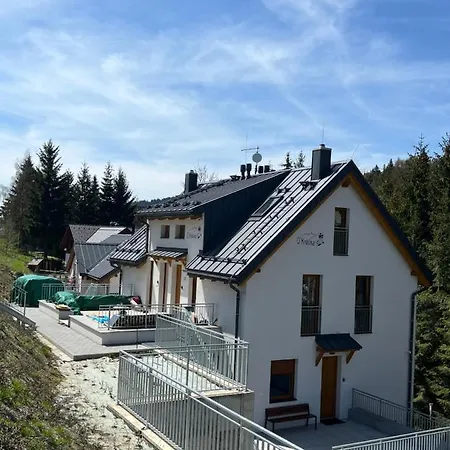 U Kralika, H, 3 Samostatne Loznice - Mezonet, 3 Vlastni Parkovaci Mista, V Klidu, Pritom V Centru Zabavy, Nove Otevreny Aquapark V Dochazkove Vzdalenosti *